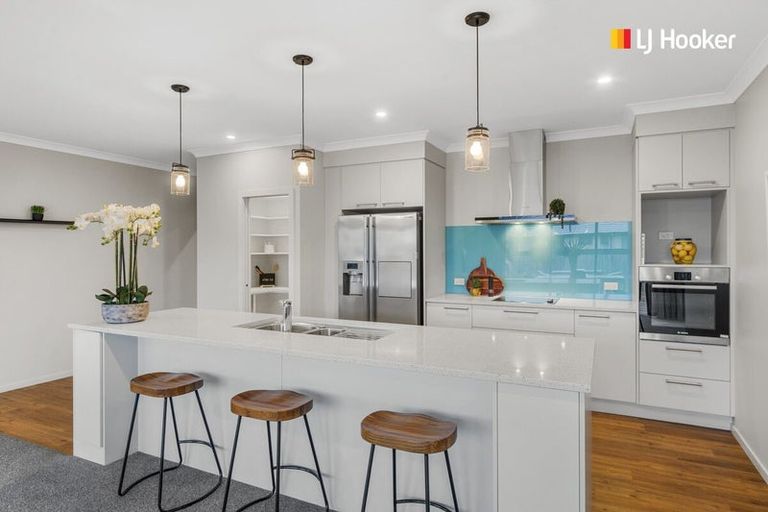 Photo of property in 79 Severn Street, Green Island, Dunedin, 9018