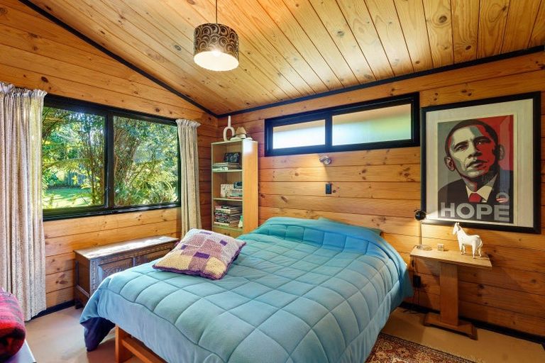 Photo of property in 16 Lupin Road, Otaki, 5512