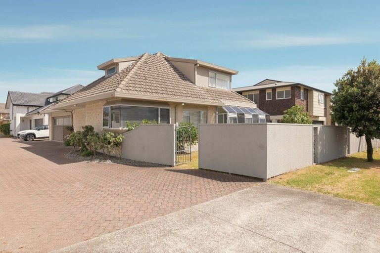 Photo of property in 1 Omanu Court, Mount Maunganui, 3116