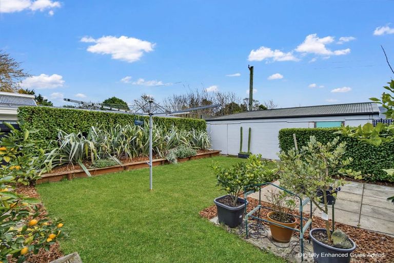 Photo of property in 56 Awatea Road, Hornby, Christchurch, 8042
