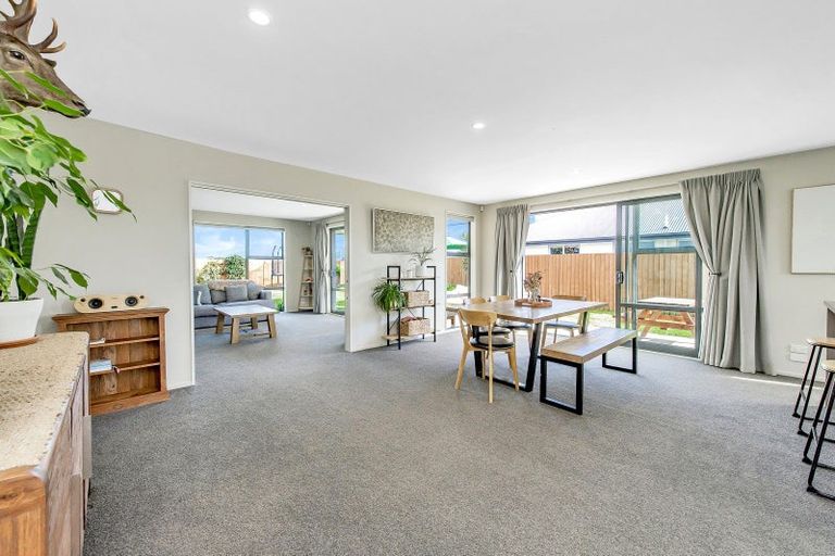 Photo of property in 5 Cassini Place, Leeston, 7632