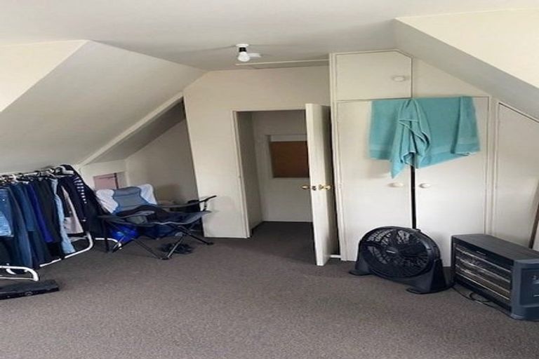 Photo of property in 10 Hillary Street, Tawa, Wellington, 5028