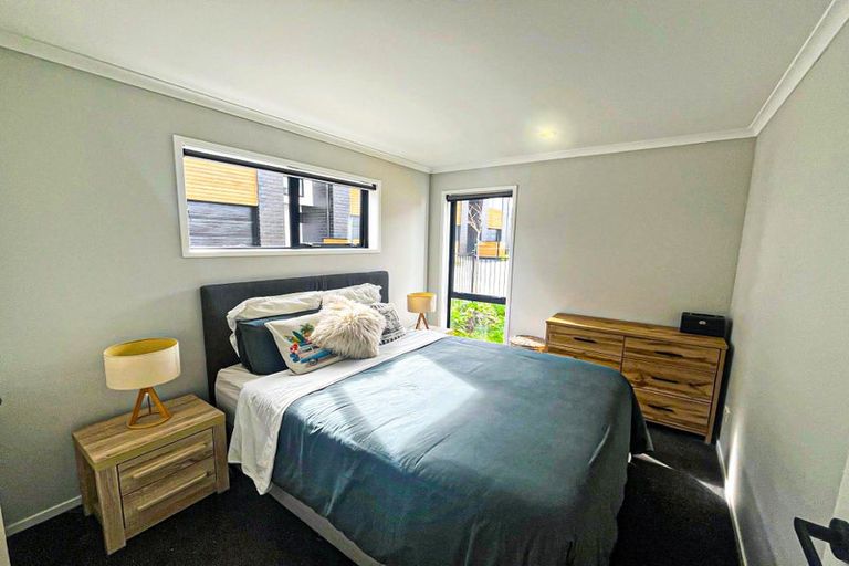 Photo of property in 8 Whakato Avenue, Kumeu, 0810