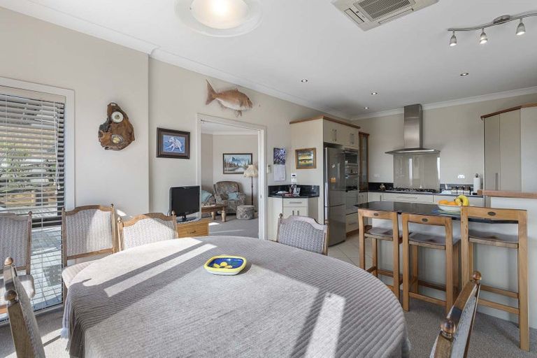 Photo of property in 7 Tobacco Hill, Welcome Bay, Tauranga, 3175