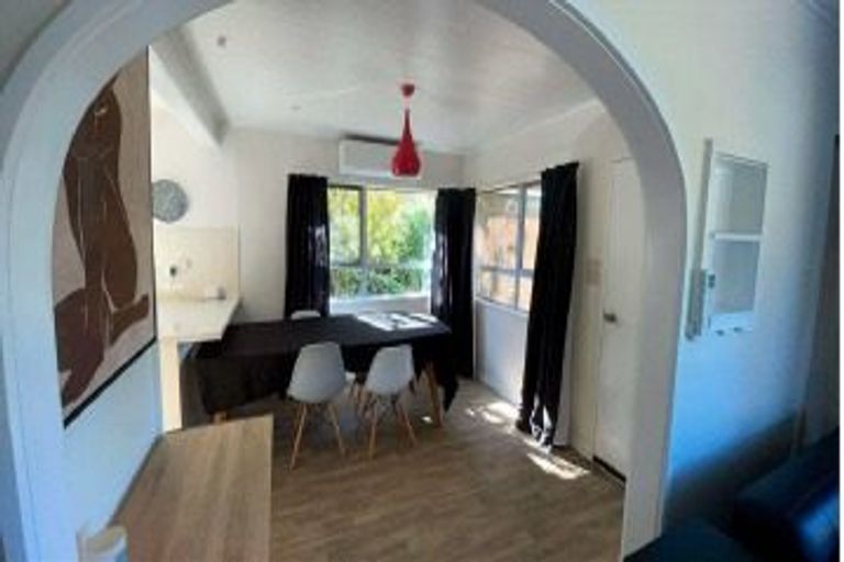 Photo of property in 302 Willowpark Road North, Hastings, 4122