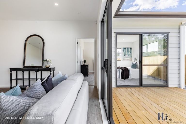 Photo of property in 3 Moemoea Avenue, Kumeu, 0810