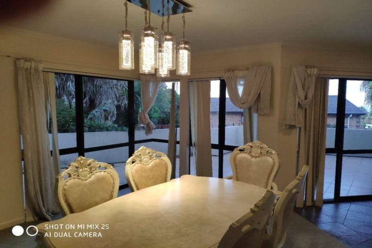 Photo of property in 55 Penguin Drive, Murrays Bay, Auckland, 0630