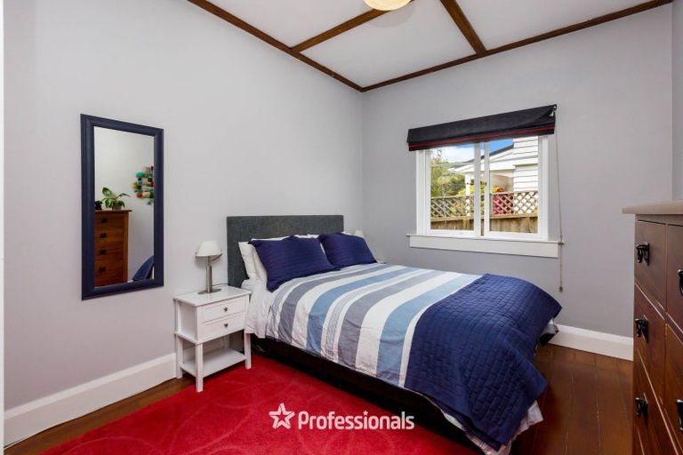 Photo of property in 30 Gloucester Street, Silverstream, Upper Hutt, 5019