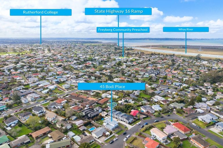 Photo of property in 45 Bodi Place, Te Atatu South, Auckland, 0610