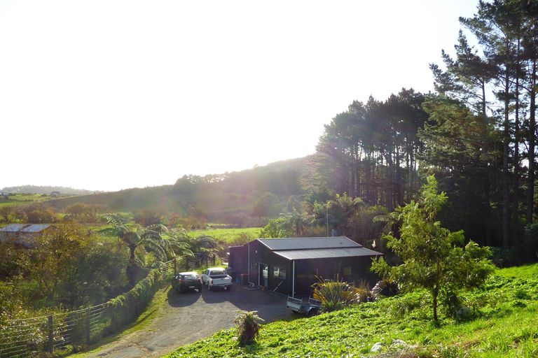 Photo of property in 28 Johnson Street, Tuakau, 2121