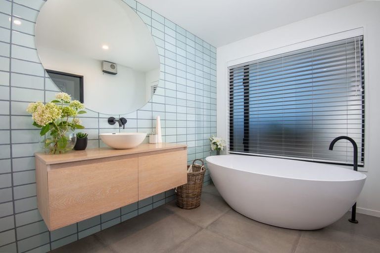 Photo of property in 87 Wingatui Road, Mosgiel, 9024