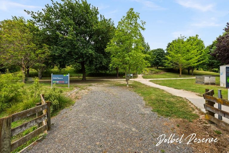 Photo of property in 14 Trigg Crescent, Taradale, Napier, 4112