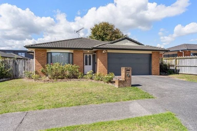 Photo of property in 40 Nuneaton Drive, Flat Bush, Auckland, 2019