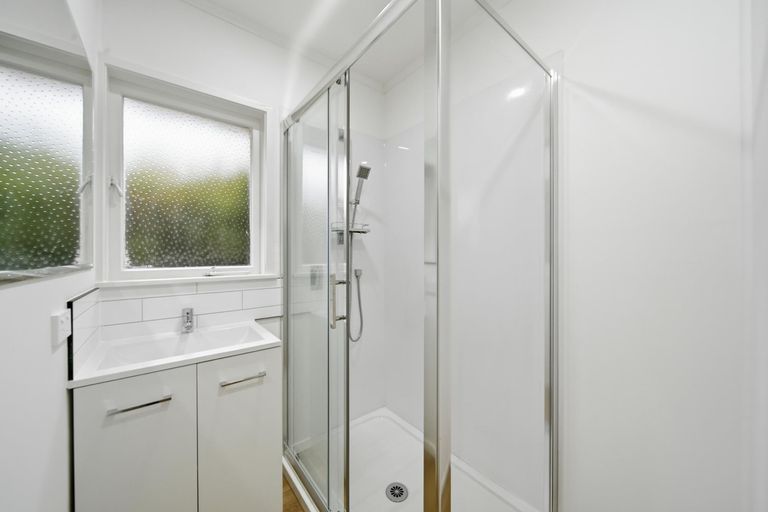 Photo of property in 2/62 Great South Road, Papatoetoe, Auckland, 2025