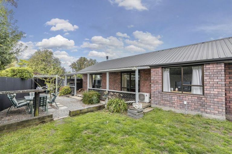 Photo of property in 68 Main North Road, Woodend, 7610