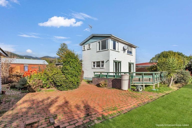 Photo of property in 13 Waimarie Avenue, Paraparaumu, 5032