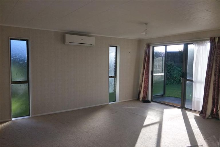 Photo of property in 25 Nugent Street, Bell Block, New Plymouth, 4312