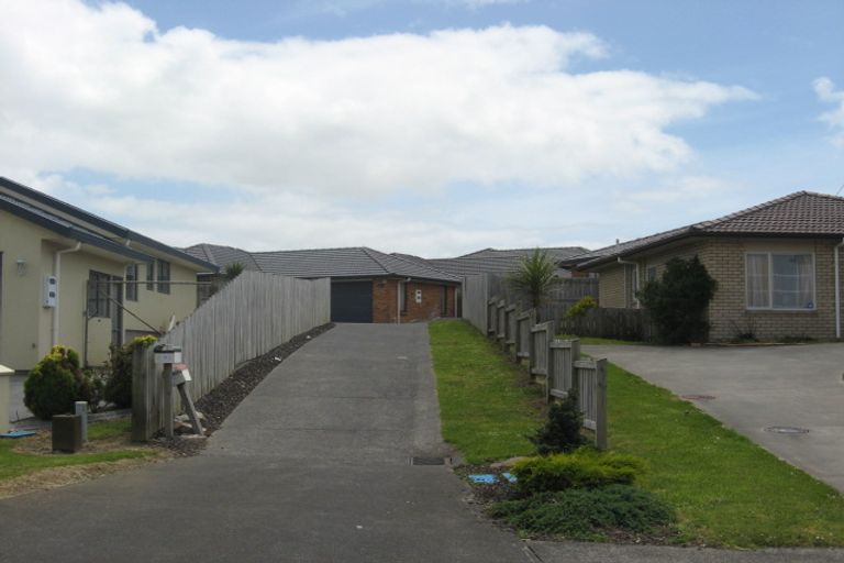 Photo of property in 37 Bellville Drive, Clendon Park, Auckland, 2103