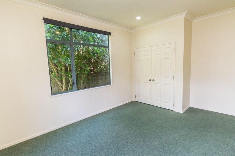 Photo of property in 43 Amesbury Drive, Churton Park, Wellington, 6037