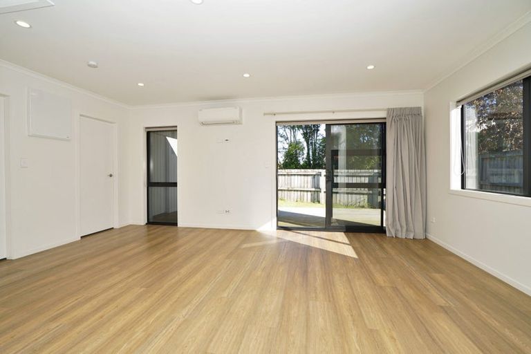 Photo of property in 4/59 Oakfield Crescent, Pukete, Hamilton, 3200