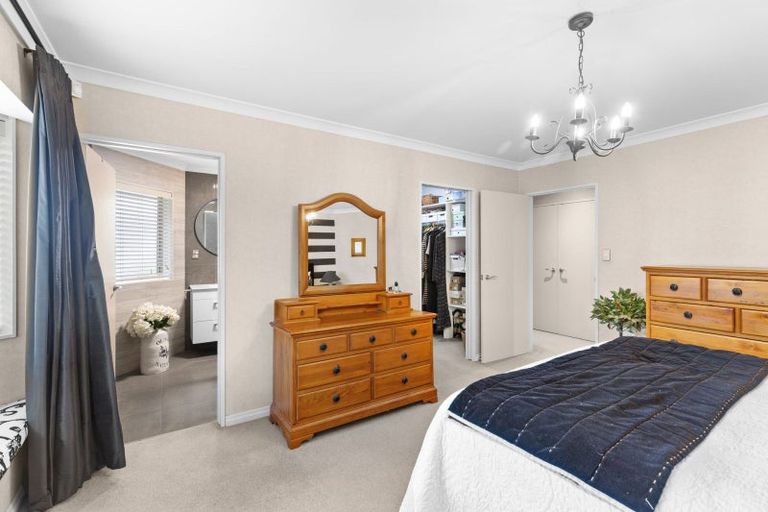 Photo of property in 21 Liberty Grove, Kelvin Grove, Palmerston North, 4414