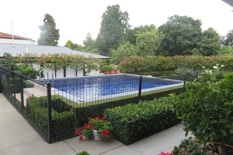 Photo of property in Greenwood Road, Havelock North, 4130