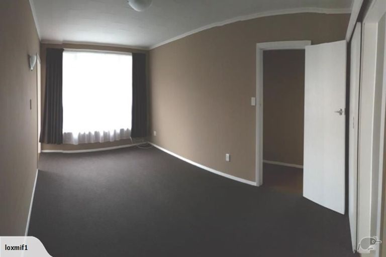 Photo of property in 1/6 Moeraki Road, Maoribank, Upper Hutt, 5018