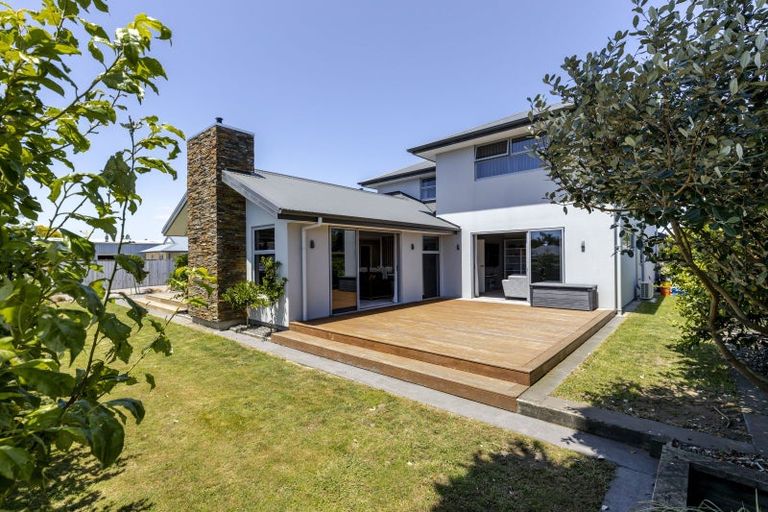 Photo of property in 22 Smith Street, Lepperton, New Plymouth, 4373
