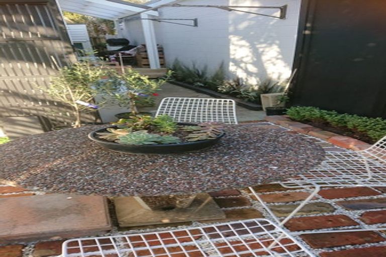 Photo of property in 6 Bulwer Street, Devonport, Auckland, 0624