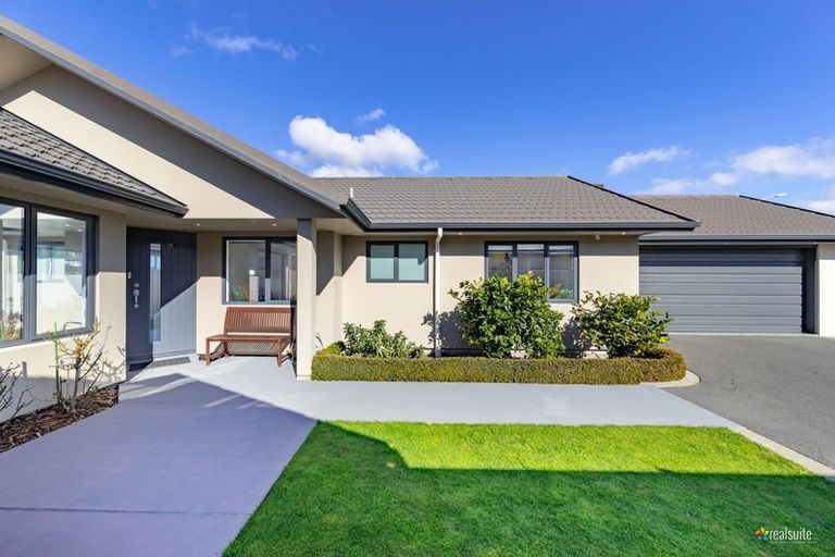Photo of property in 5 Vernon Grove, Brown Owl, Upper Hutt, 5018
