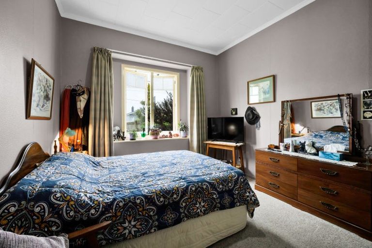 Photo of property in 10 Morrissey Street, Hawera, 4610