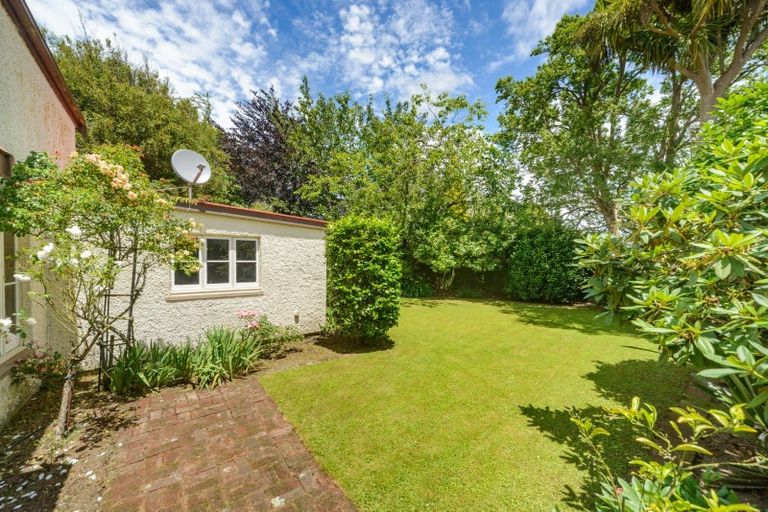 Photo of property in 12 Astrid Court, Awapuni, Palmerston North, 4412