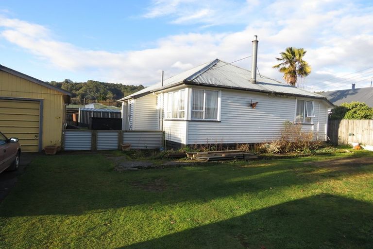 Photo of property in 101 Buller Road, Reefton, 7830