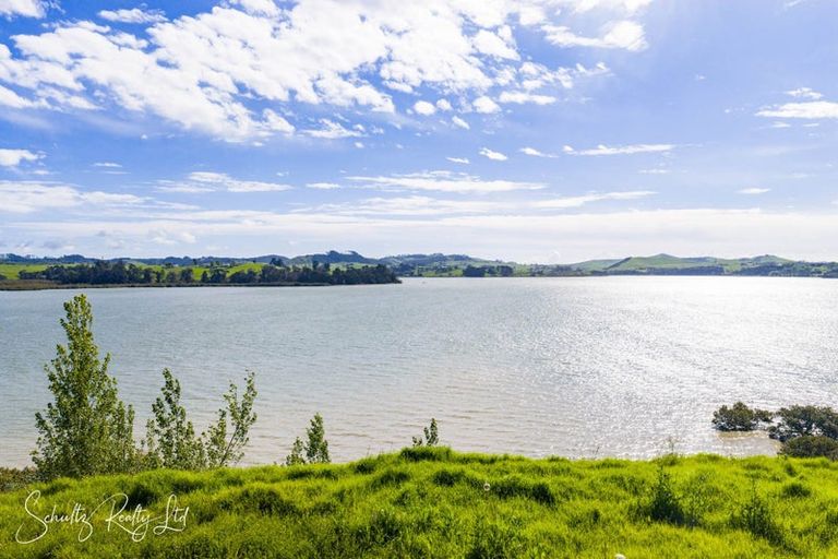 Photo of property in Pahi Road, Pahi, Paparoa, 0571