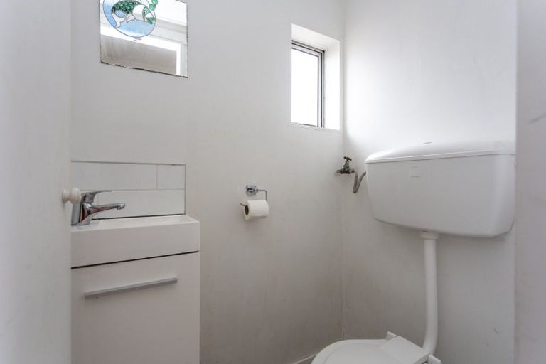 Photo of property in 1/6 Wharenui Road, Upper Riccarton, Christchurch, 8041