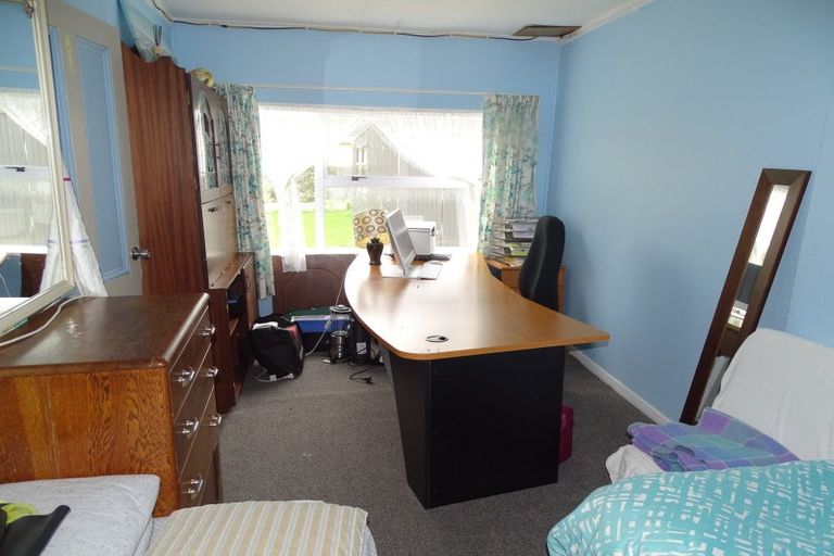 Photo of property in 114 Venus Street, Strathern, Invercargill, 9812