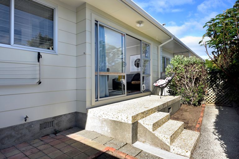 Photo of property in 2/64b William Street, Richmond, 7020