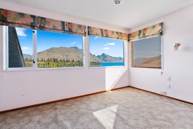 Photo of property in 13a The Terrace, Queenstown, 9300
