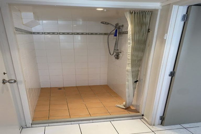 Photo of property in 238 Hibiscus Coast Highway, Orewa, 0931