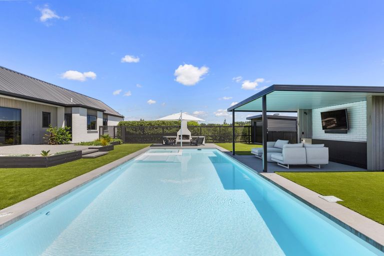 Photo of property in 322 Holland Road, Puketaha, Hamilton, 3286