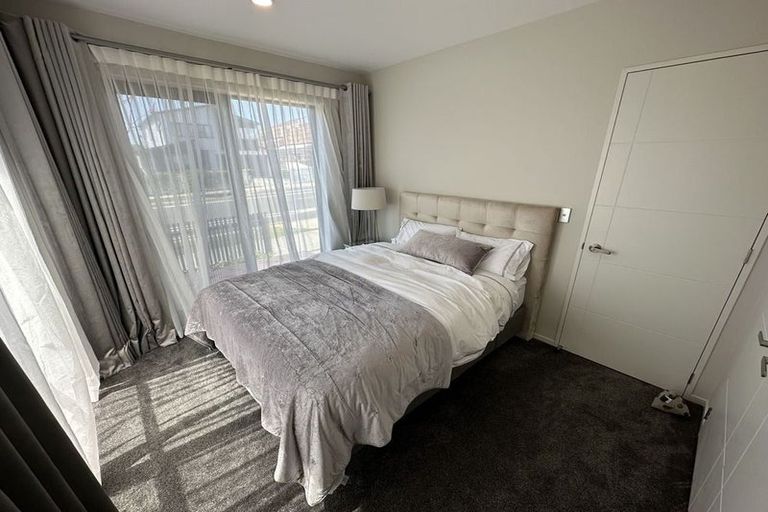 Photo of property in 3 Roa Avenue, Hobsonville, Auckland, 0616