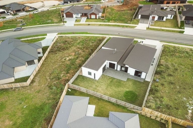 Photo of property in 9 Waireka Road, Rototuna North, Hamilton, 3210