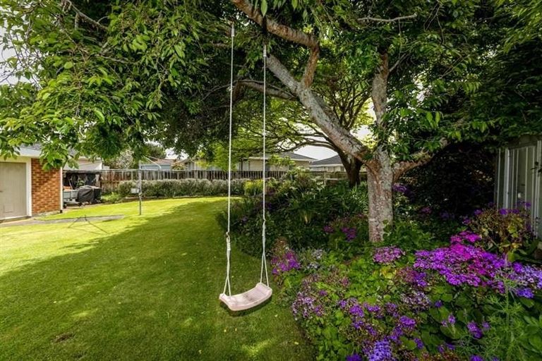 Photo of property in 17 Sanders Avenue, Westown, New Plymouth, 4310