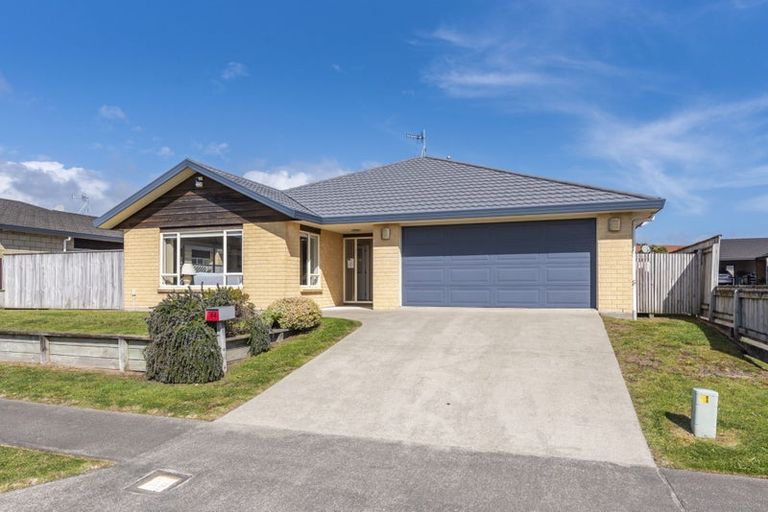 Photo of property in 84 Regent Drive, Paraparaumu Beach, Paraparaumu, 5032
