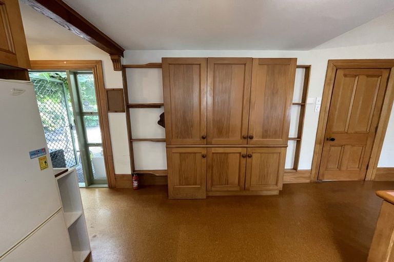 Photo of property in 135 Somerfield Street, Somerfield, Christchurch, 8024