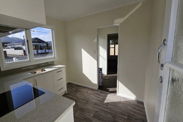 Photo of property in 1/57 Ararino Street, Trentham, Upper Hutt, 5018