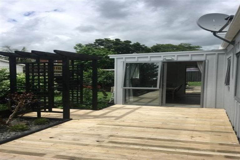 Photo of property in 45a Barnhill Crescent, Pahurehure, Papakura, 2113