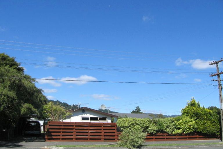 Photo of property in 2/95 Martin Street, Wallaceville, Upper Hutt, 5018