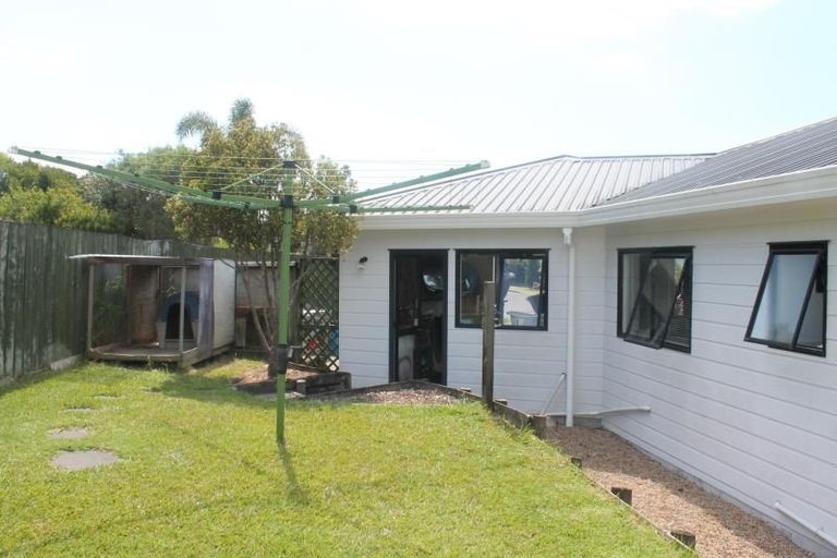Photo of property in 26 Jean Place, Stanmore Bay, Whangaparaoa, 0932