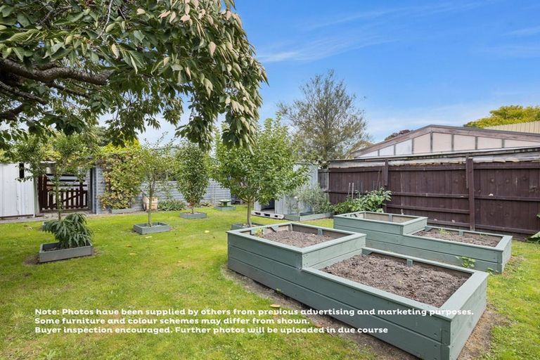 Photo of property in 32 Cicada Place, Hei Hei, Christchurch, 8042